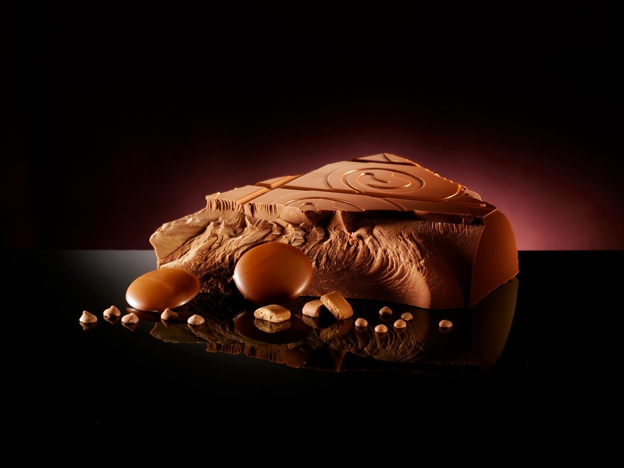 Шоколад молочный Belcolade Ле Селексьон 35% какао от кондитерского магазина Фрезье https://fraisier.ru